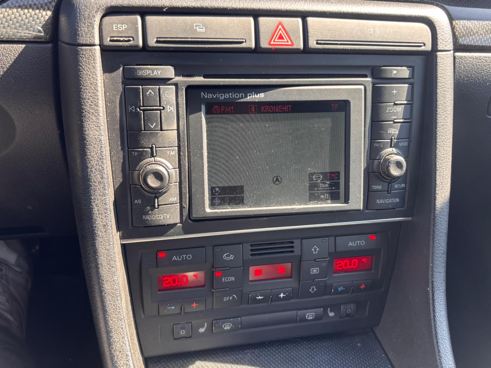 Audi Quattro 2004 — photo 18