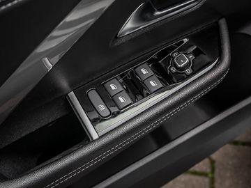 Opel Astra L 1.2 GS Line Elegance 360° Kamera LED ACC