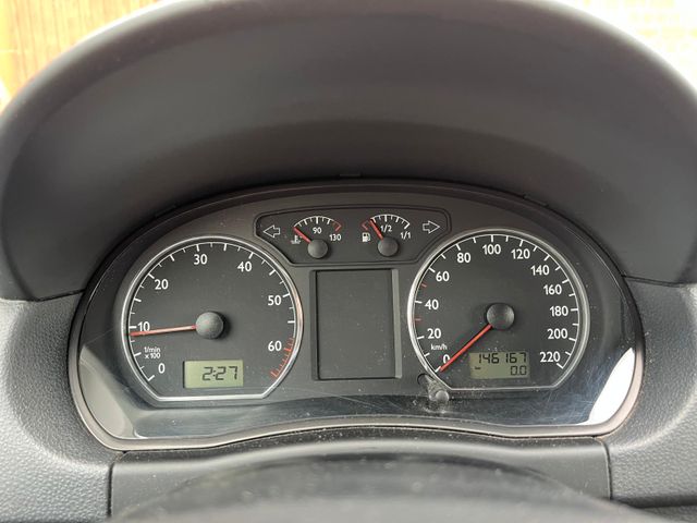 VW Polo 1.2 47kW Basis Plus-Paket*TÜV/AU NEU* Bild 15