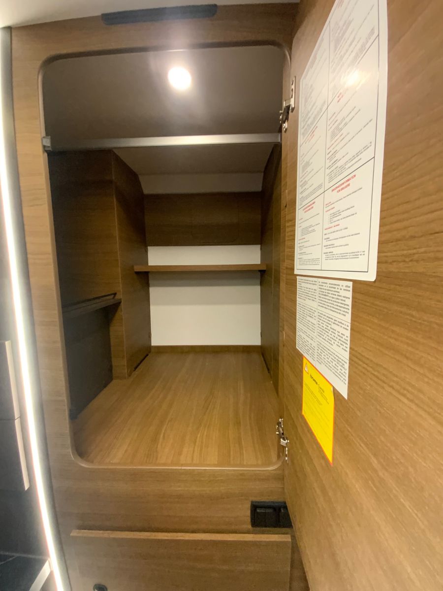 Fahrzeugabbildung Benimar Y 881 **Slim 2,14 m**neuer Grundriss**5,99 m**