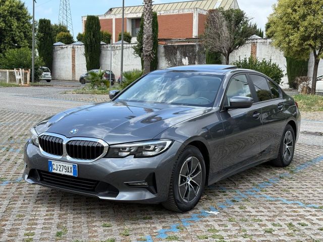 BMW BMW 318d 2022 48V 2.0 150cv automatica