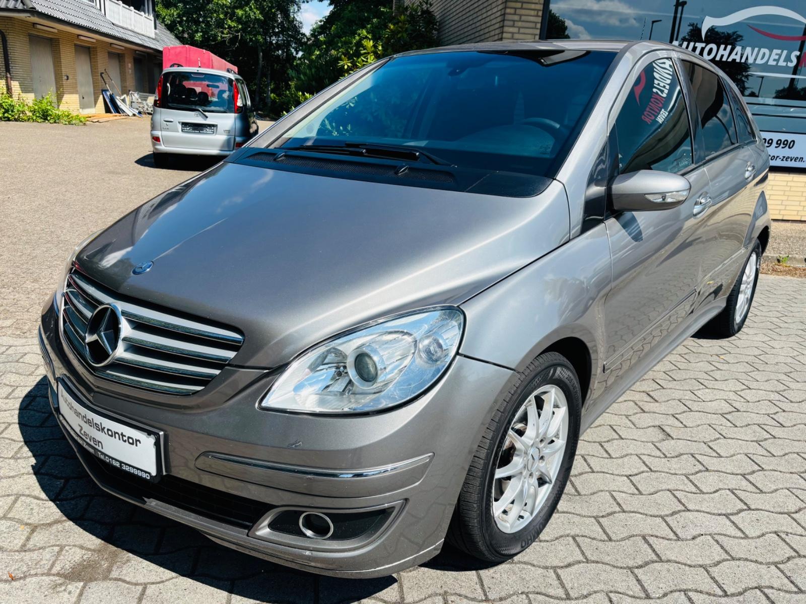 Mercedes-Benz B 180 CDI/2.0 D/XENON/AHK
