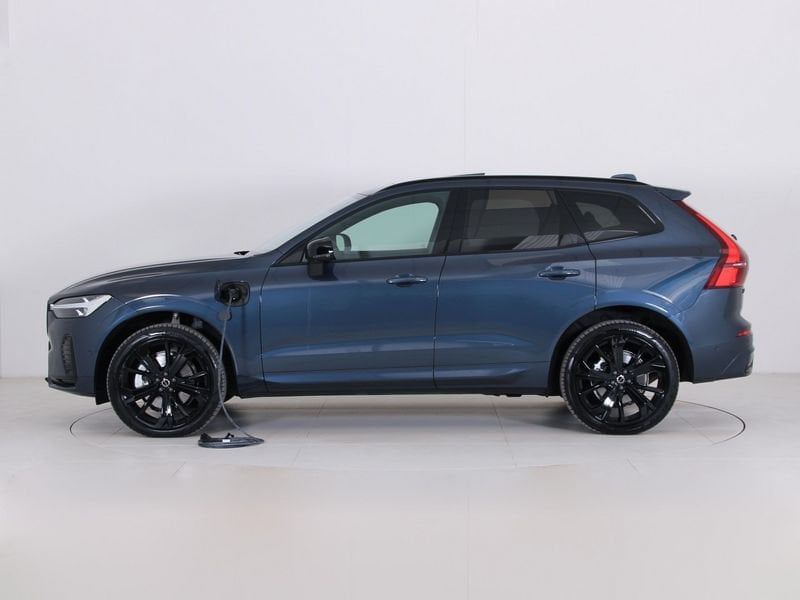 Volvo XC60 XC60 T6 PLUG IN ULTRA BLACK EDITION A imagem 2