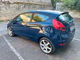 Ford Fiesta Ratenkauf von Privat möglich - Ford Fiesta: Kombi
