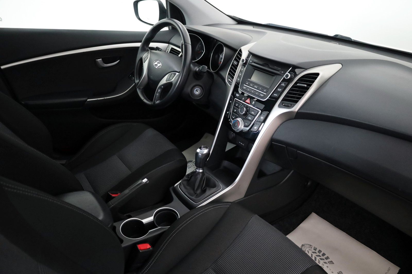 Fahrzeugabbildung Hyundai i30 FIFA World Cup Edition SH,PDC,8 fach bereift