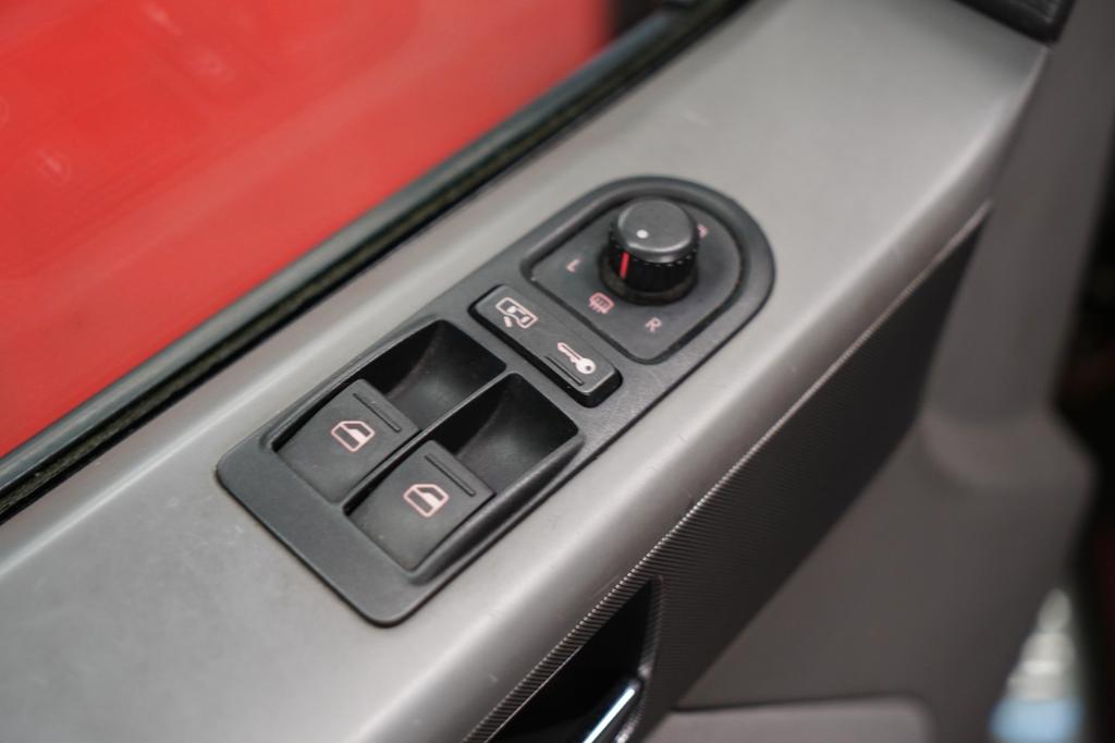 Volkswagen T5 California