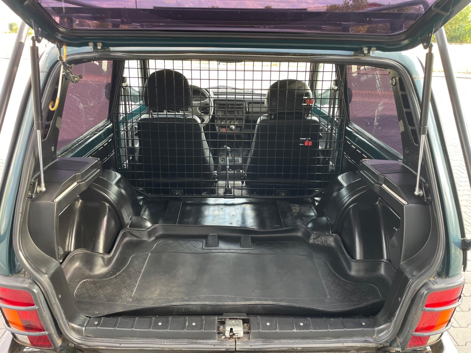 LADA NIVA - 82 CV - BVM - ATTELAGE FIXE