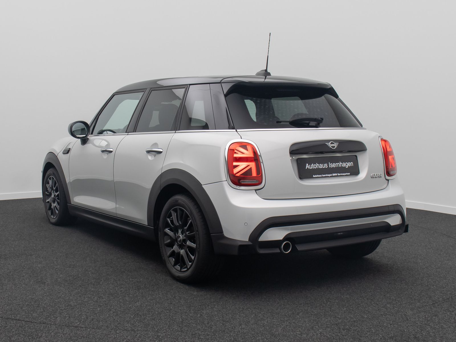 Fahrzeugabbildung MINI COOPER Panorama Kamera HUD H/K DAB Komfort Voll