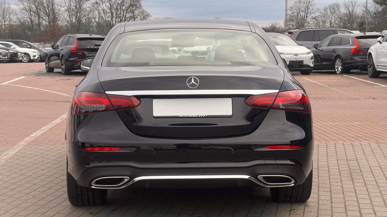 Fahrzeugabbildung Mercedes-Benz E 220 E -Klasse Lim. E 220 d AMG  MIETKAUF