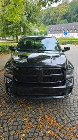 Dodge RAM Black Line Sport 4x4 Kurz Version - gebrauchte Dodge RAM aus dem Jahr 2015
