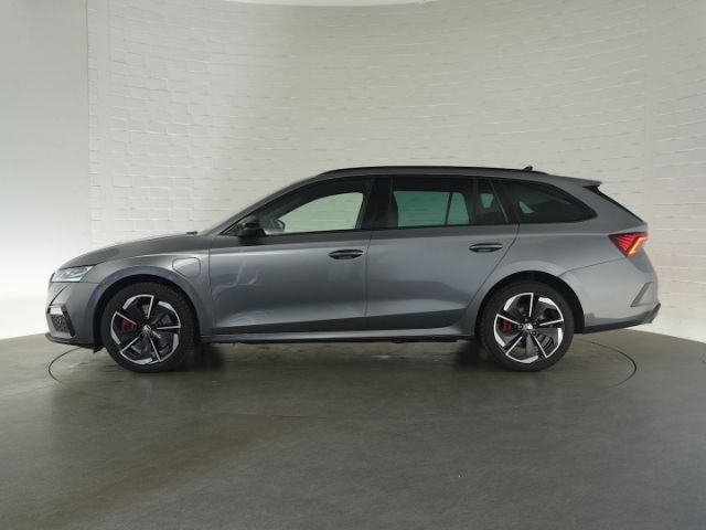 Octavia COMBI RS iV DSG+NAVI+RÜCKFAHRKAMERA+SITZ