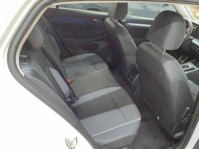 Volkswagen Golf - Bild 7