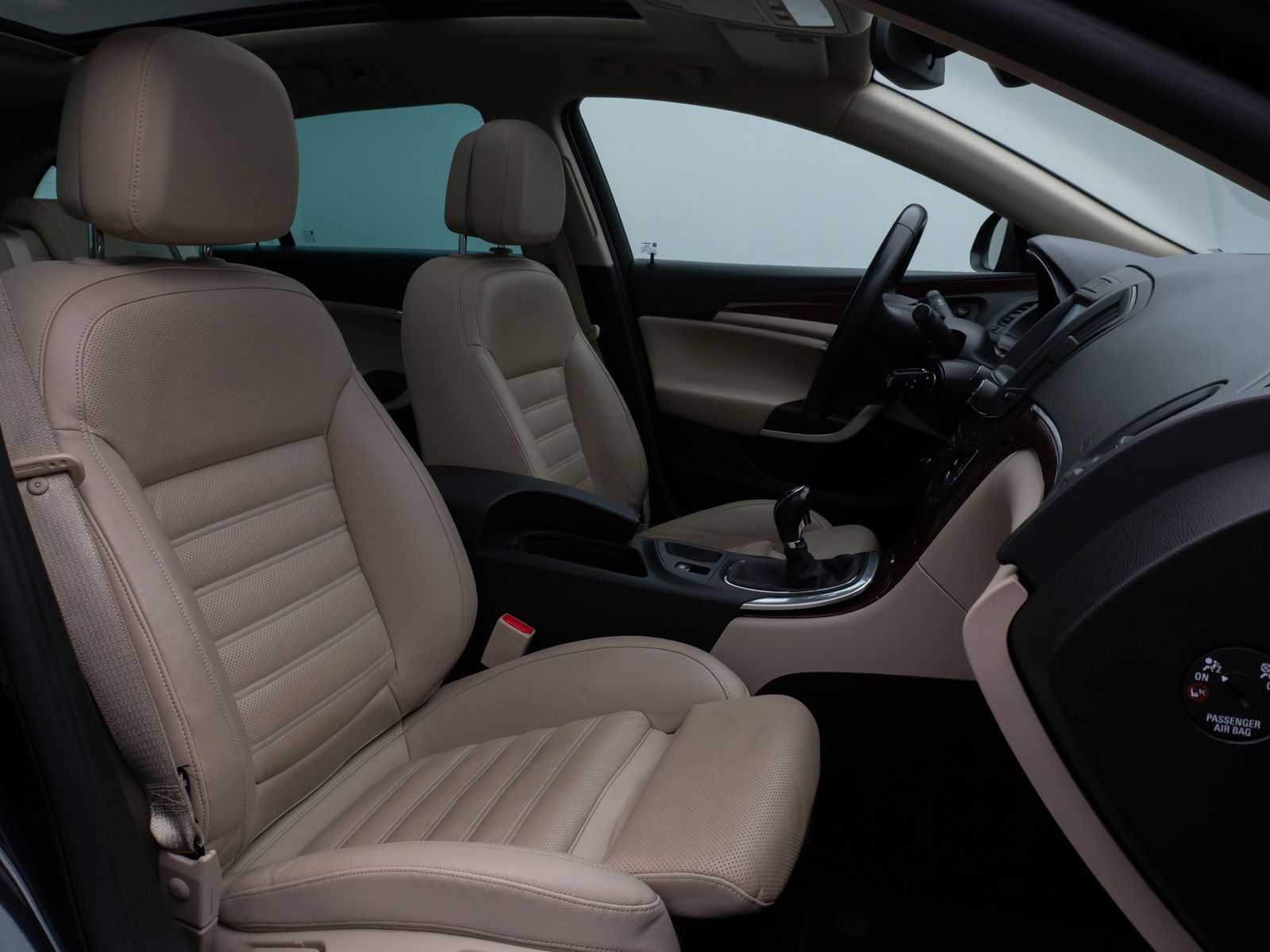 Fahrzeugabbildung Opel Insignia A Sports Innovation Panorama Kamera AHK