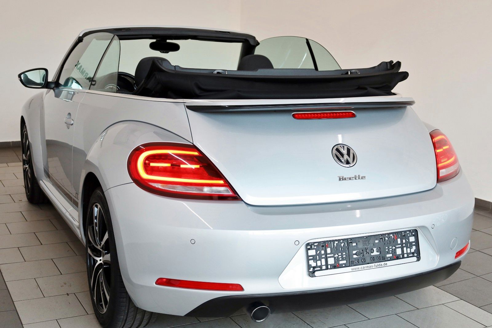 Fahrzeugabbildung Volkswagen Beetle Cabriolet Xenon,SH,PDC,SR+WR