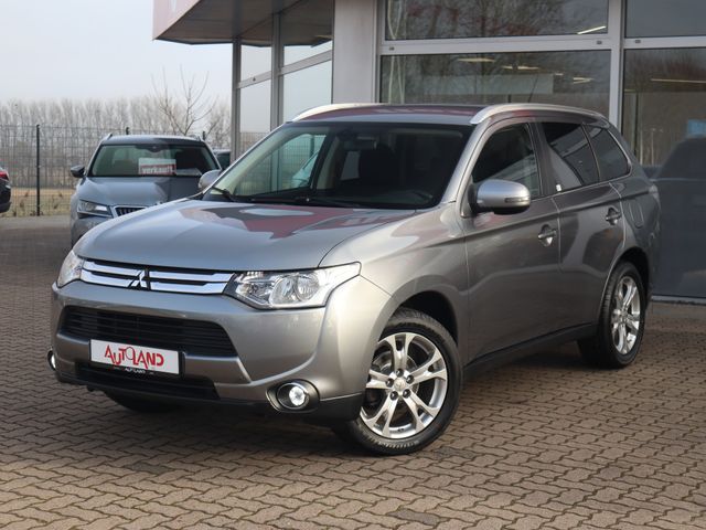 Mitsubishi Outlander 2.0 MIVEC Inform 2WD AHK Bluetooth DAB