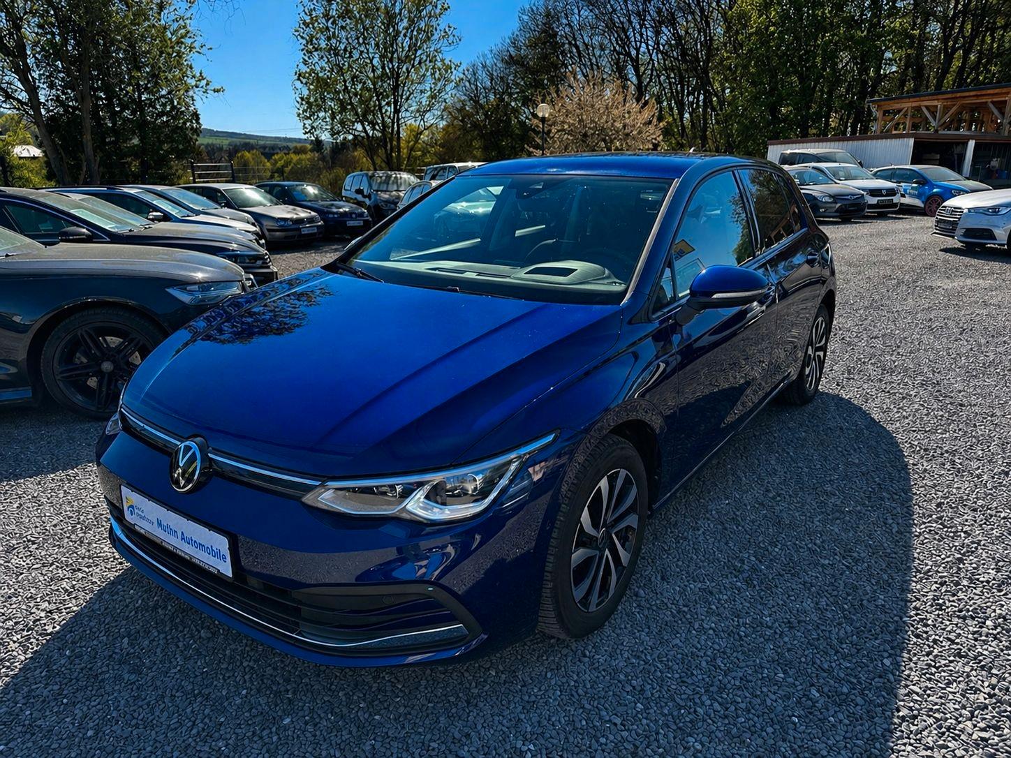 Volkswagen Golf VIII Lim. Active HUD ACC DAB STDHZG NAVI