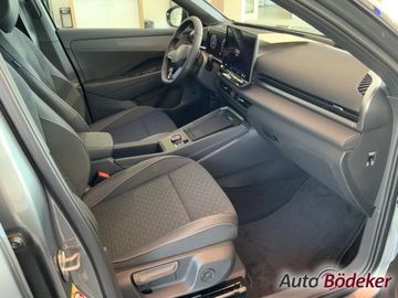 Volkswagen T-Roc R-Line 1.5 l eTSI OPF 110 kW (150 PS) Navi