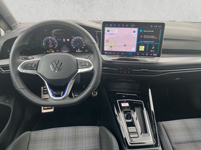 Golf GTE 1.5 eHybrid TSI DSG,HUD,Kamera,IQ.LIGHT