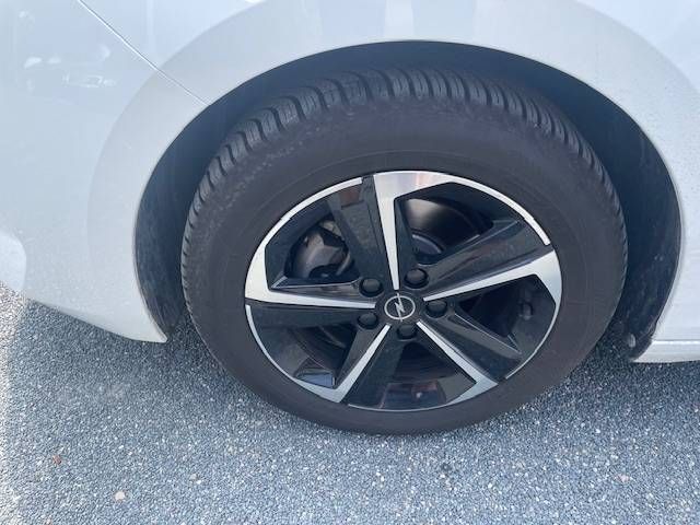 Fahrzeugabbildung Opel Astra L Sports Tourer 1.2 Turbo Edition