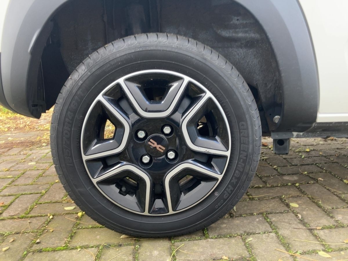 Dacia Spring - Bild 6