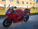 Triumph Daytona 650 - TRIUMPH 650