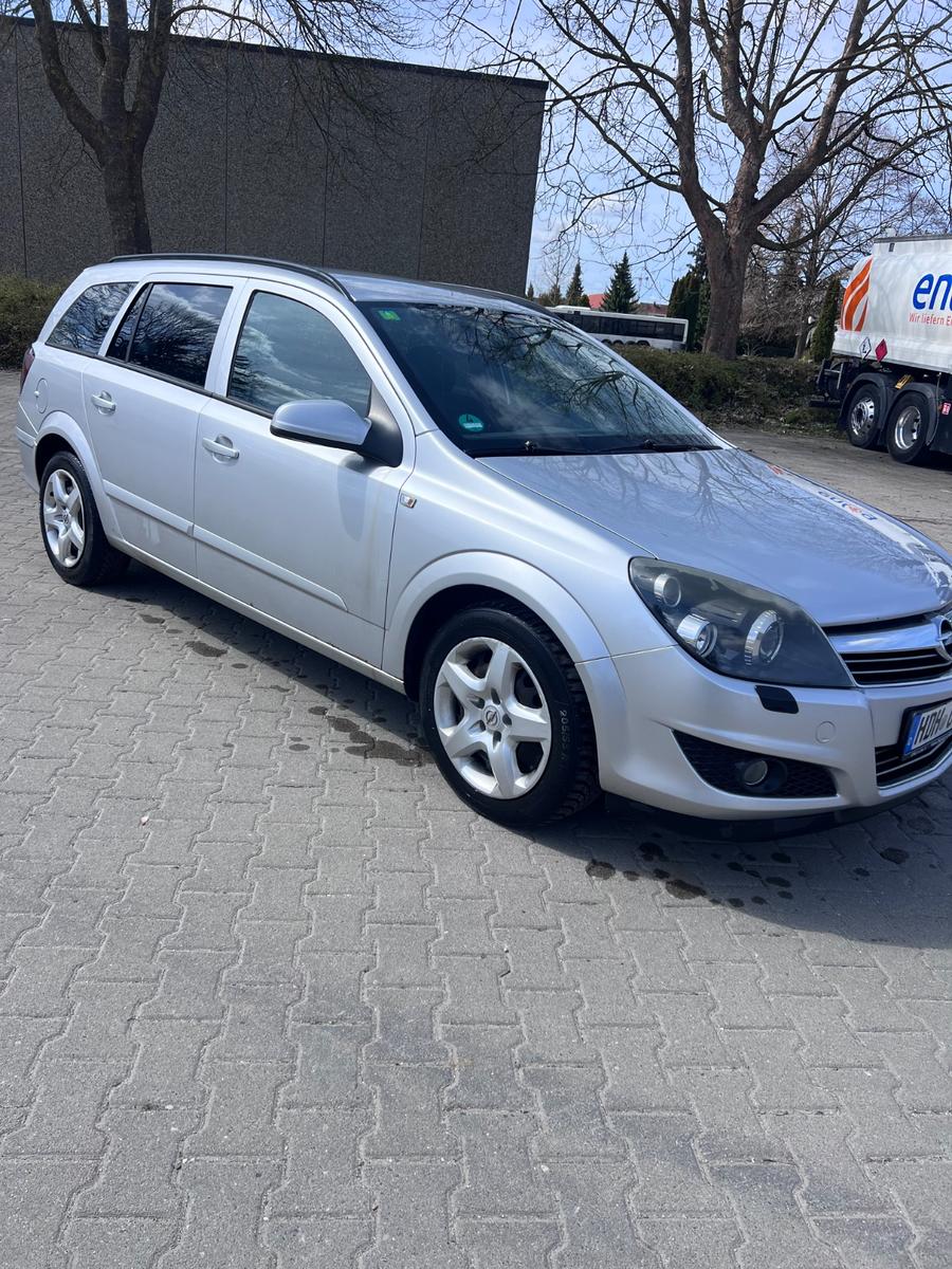 Opel Astra 2008 — photo 6