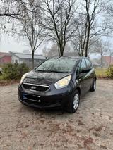 Kia Venga 1.4 CVVT Attract Attract - Kia Venga Attract mit Benzin-Antrieb
