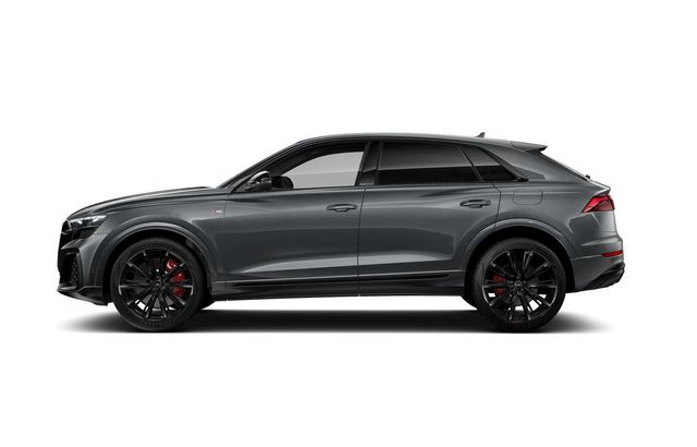 Q8  TFSIe 490 PS S line 23"