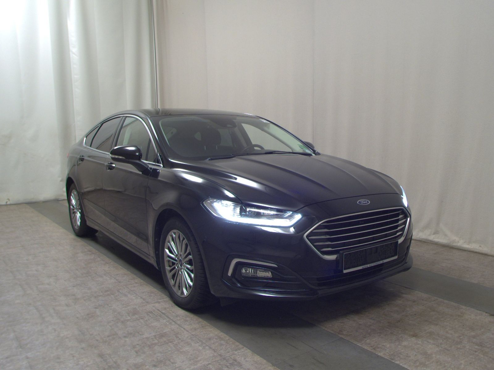 Ford Mondeo 2.0 EB Titanium Navi LED StandHzg imagem 3