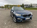 BMW X3 xDrive20d Luxury Line AT Luxury Line - BMW X3 in Mönchengladbach
