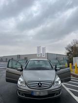 Mercedes-Benz Mercedes Benz  B-Klasse B 150 - Mercedes-Benz B 150 Kombi Gebrauchtwagen