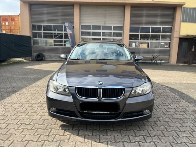 BMW 318 Baureihe 3 Lim. 318d