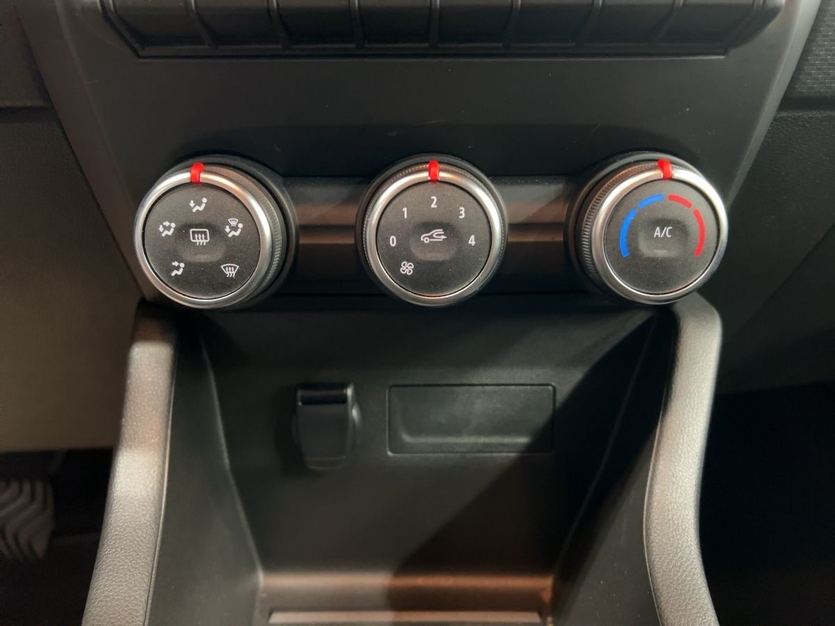 Renault Clio - Bild 15