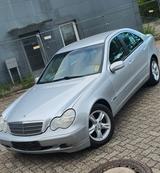 Mercedes-Benz C 180 Automatik *106000 km* Scheckheft kein Rost - gebrauchte Mercedes-Benz C 180 aus dem Jahr 2000