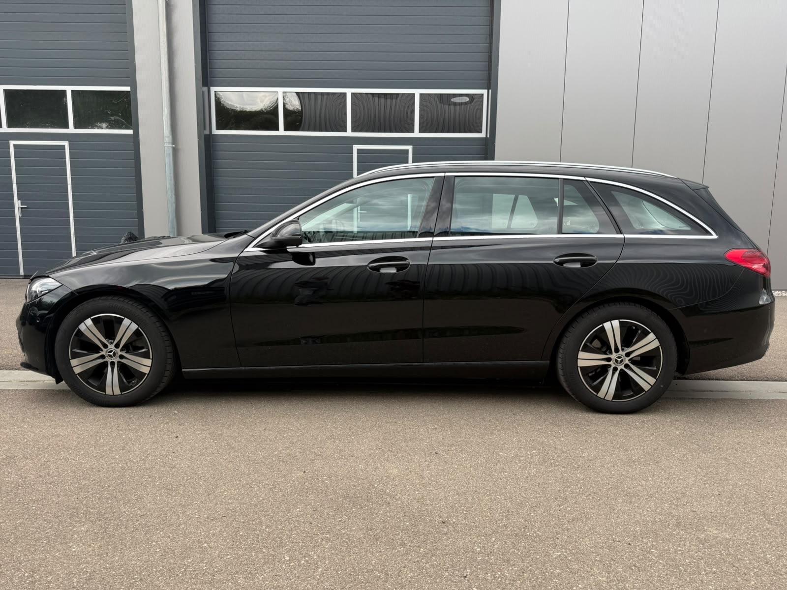 Mercedes-Benz C-Class D T-Modell+Avantgarde+Kamera+LED+++