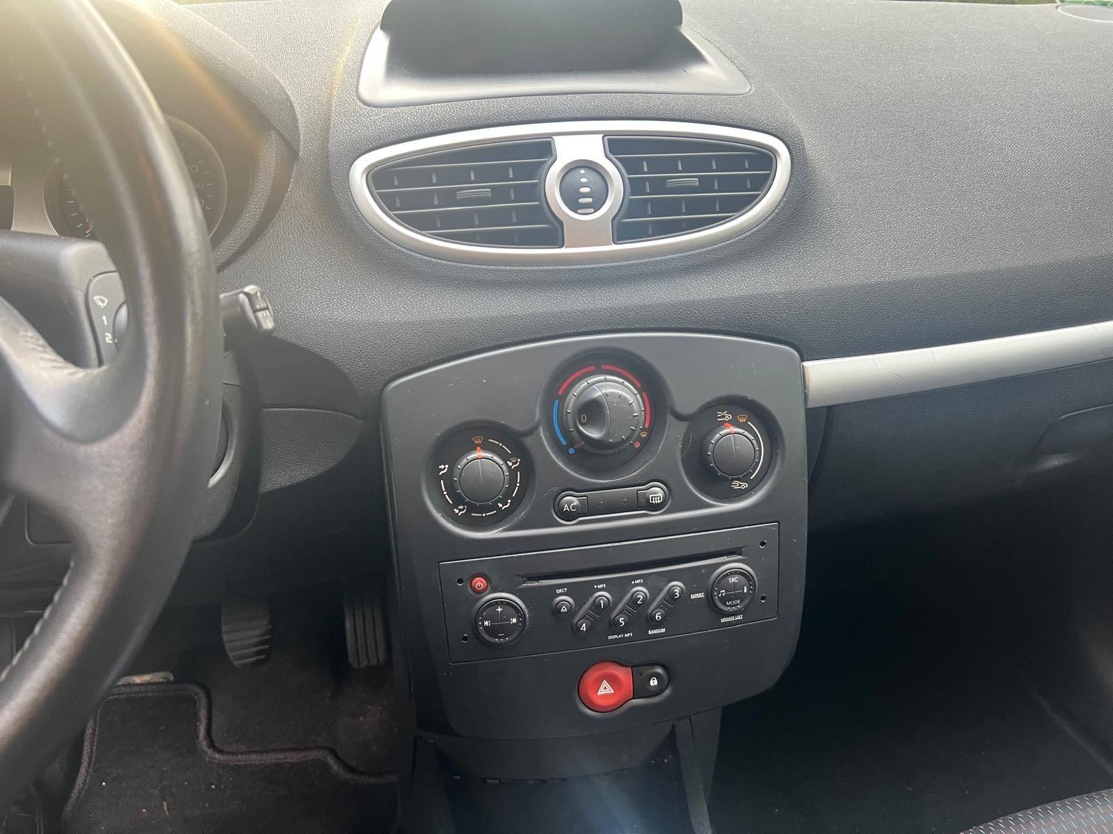 Renault Clio 2008 — photo 7