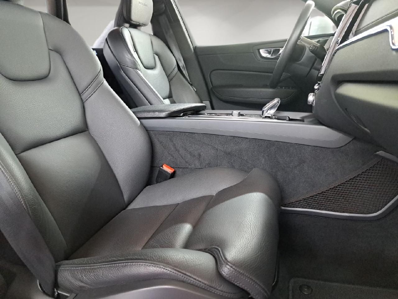 Fahrzeugabbildung Volvo XC60 T8 AWD Inscription Plug-In Hybrid
