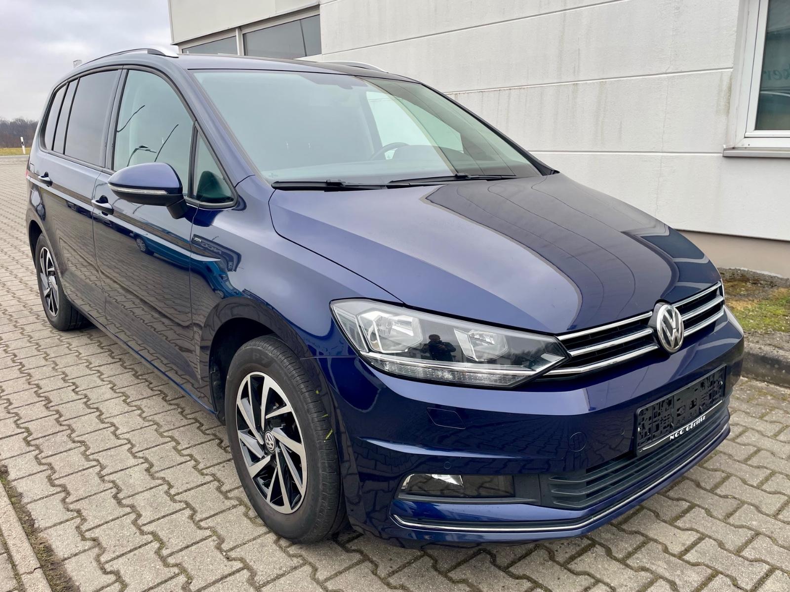 Volkswagen Touran TSI  Navi/ACC/AHK