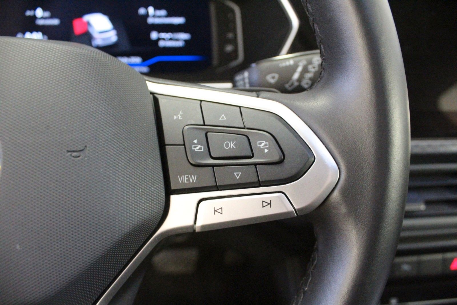 Fahrzeugabbildung Volkswagen T-Cross 1.0 TSI DSG *Sitzhzg*Kamera*AHK