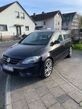 Volkswagen VW Golf Plus 1,9 TDI - Volkswagen Golf Plus mit Diesel-Antrieb: Limousine, 1.9