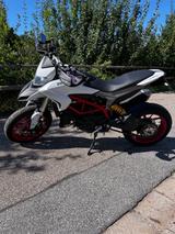 Ducati Hypermotard 939 !Service + Zahnriemen NEU!  - DUCATI HYPERMOTARD 939