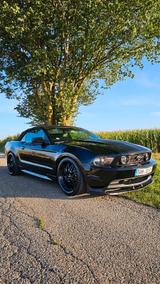 Ford Mustang Cabrio V8 - Ford Mustang aus 2010: Cabrio