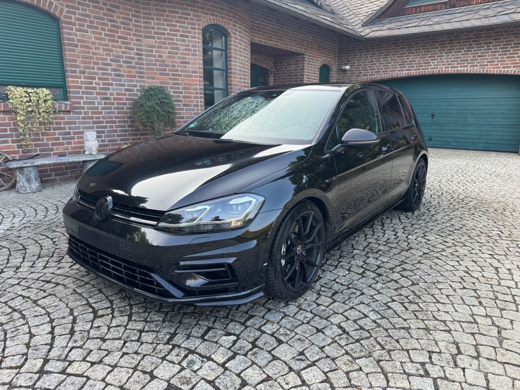 Image of Volkswagen Golf