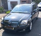 Toyota Avensis T25 Kombi mit Standheizung - Toyota Avensis in Düsseldorf