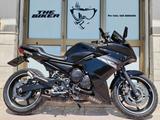 Yamaha XJ6 diversion doppia configurazione - YAMAHA 2011 XJ6