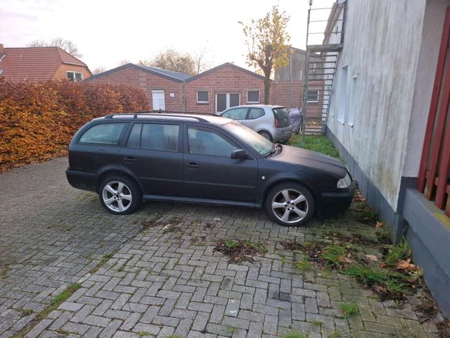 Skoda Octavia Combi