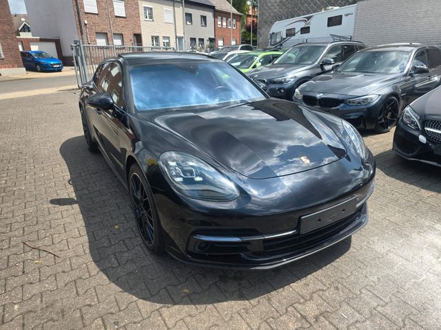 Porsche Sport Turismo 4 E-Hybrid Panorama-Dach Kamera