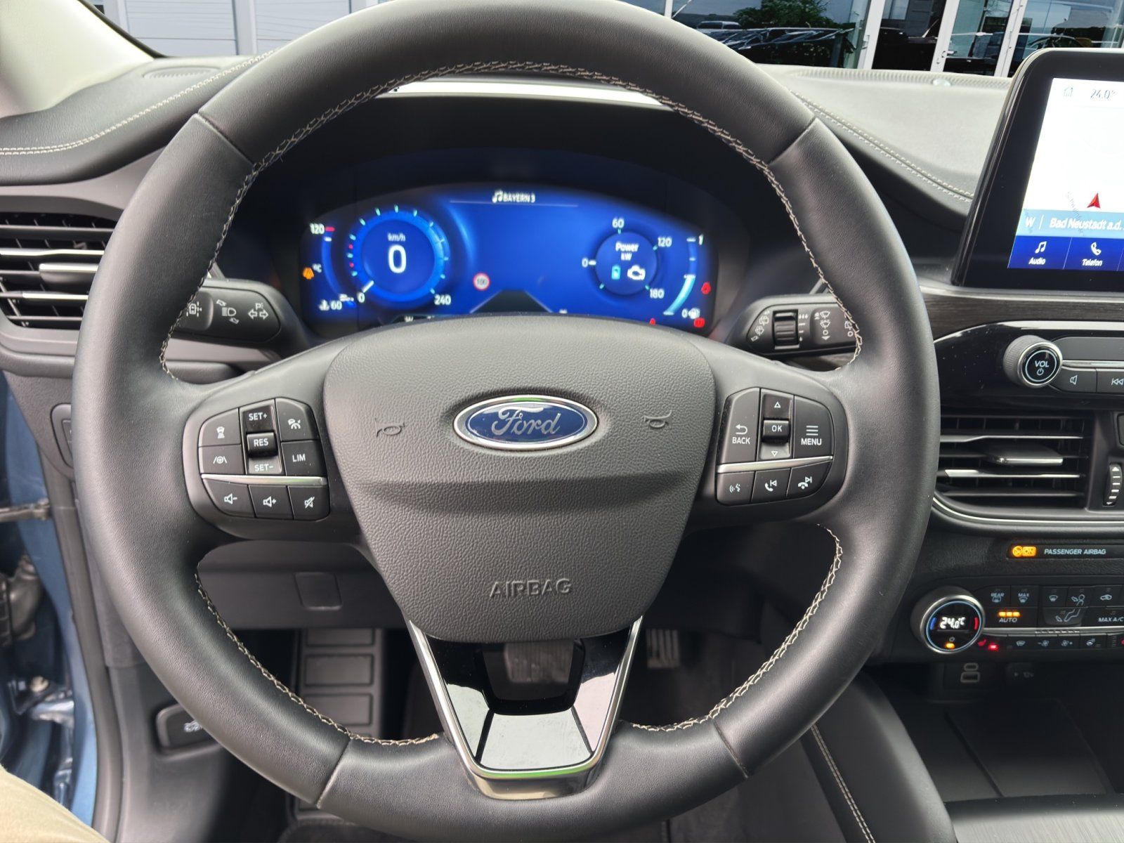Fahrzeugabbildung Ford Kuga Plug-In Hybrid Vignale