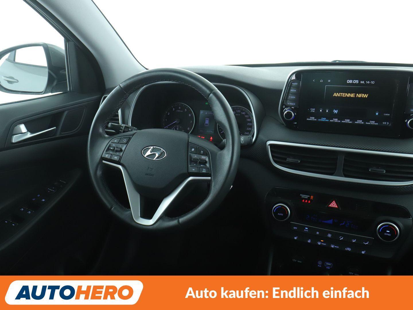 Hyundai Tucson 1.6 TGDI Trend 4WD Aut.*NAVI*LED*TEMPO*