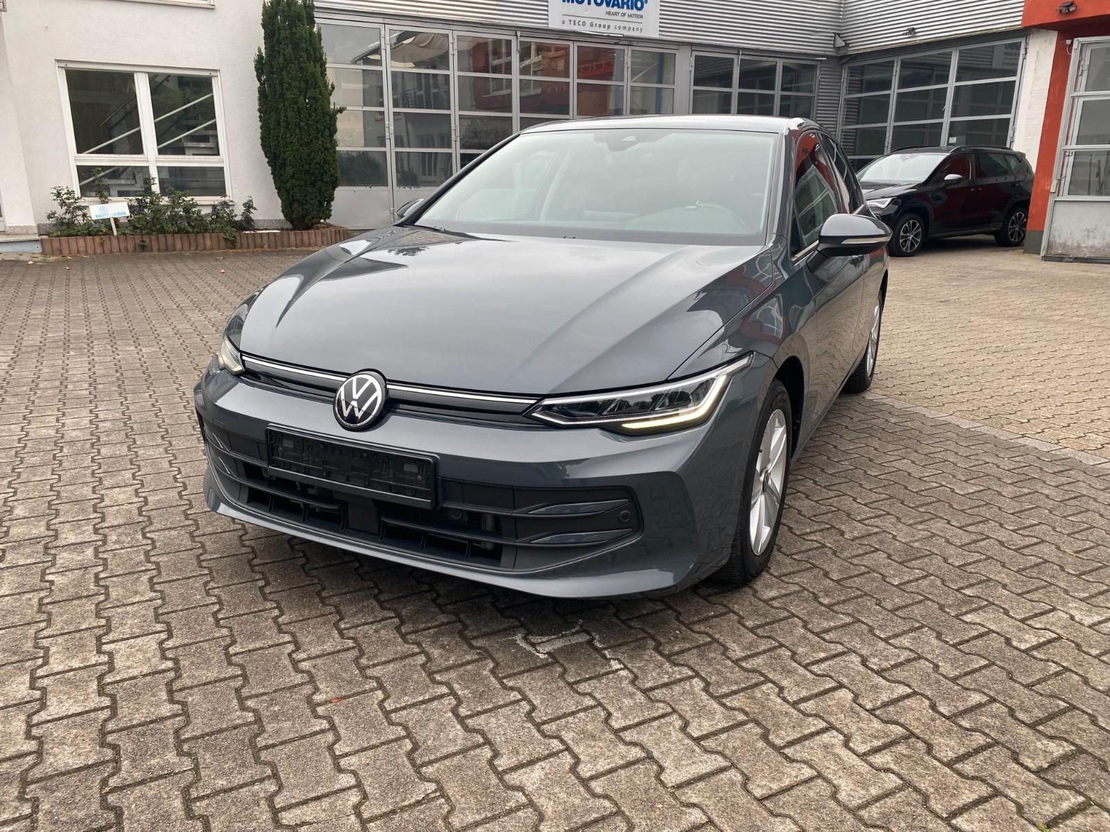 Volkswagen Golf VIII Lim. 1.5 eTSI 110 kW Life Digt.Tacho